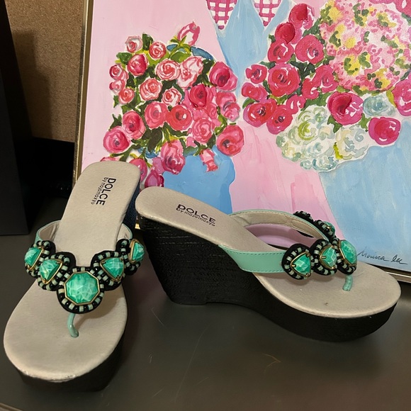 DOLCE by mojo moxy Cabana mint green black jeweled gem wedge size 8 - Picture 2 of 8